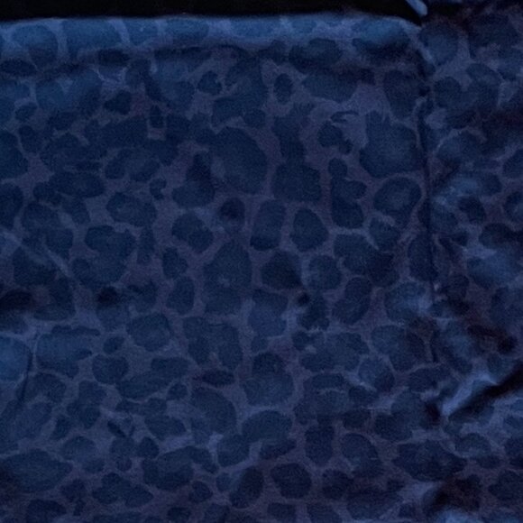 Women's Dress - Picture 7 of 9